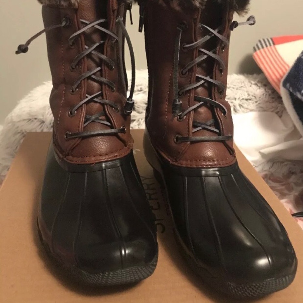 SPERRY rain/ winter boots